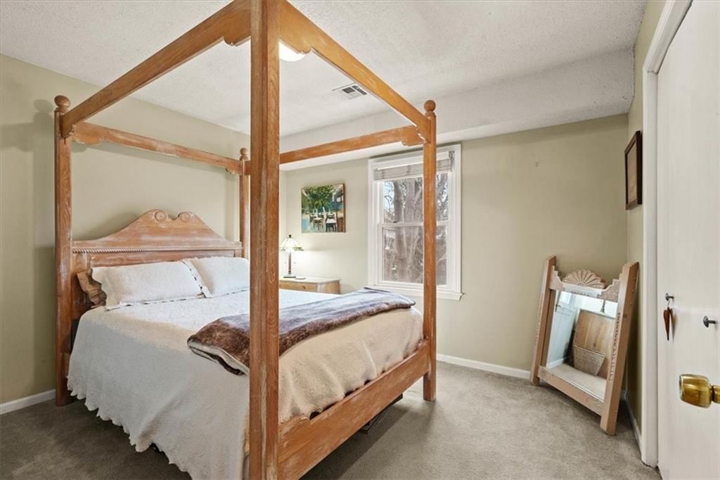 620 N Persimmon Drive — photo 22