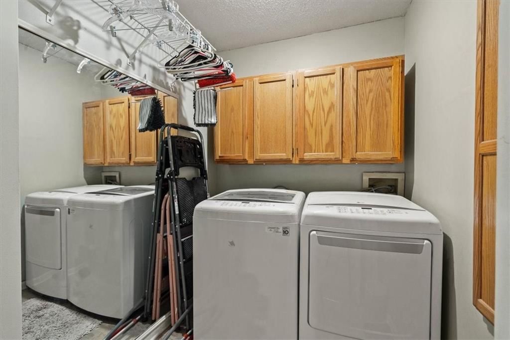620 N Persimmon Drive — photo 25