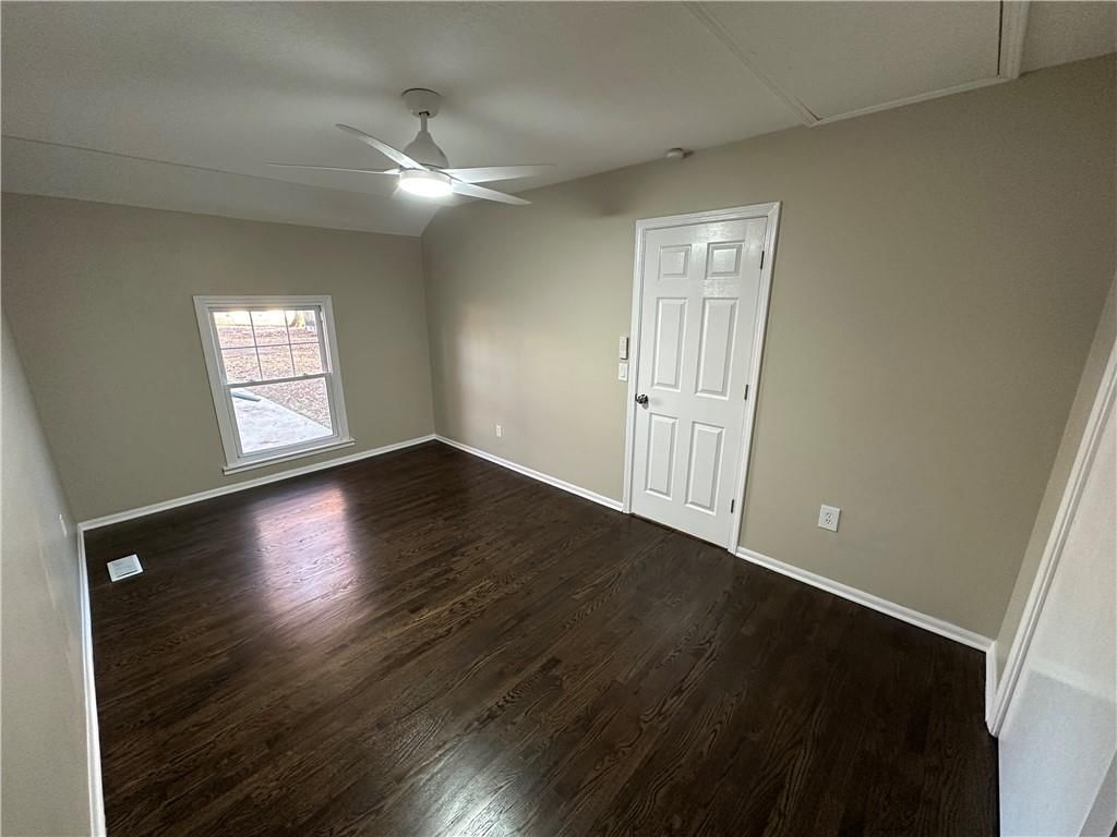 8132 Goodman Street — photo 12