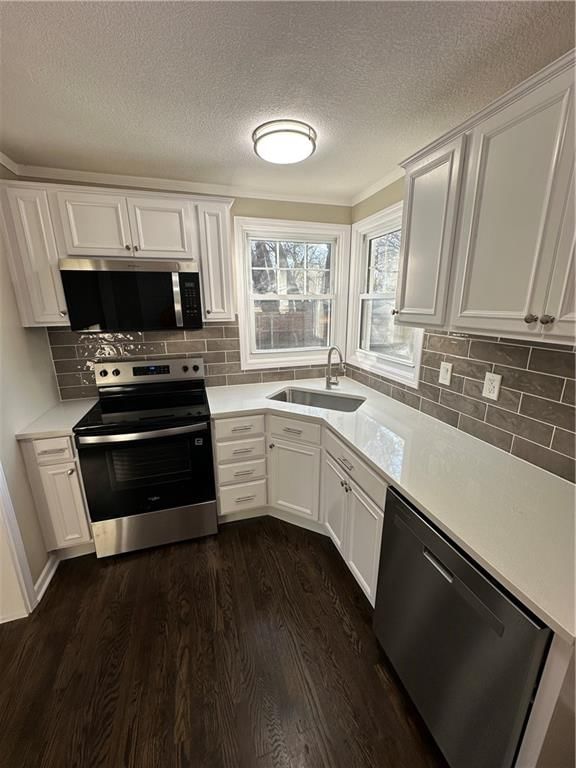 8132 Goodman Street — photo 20