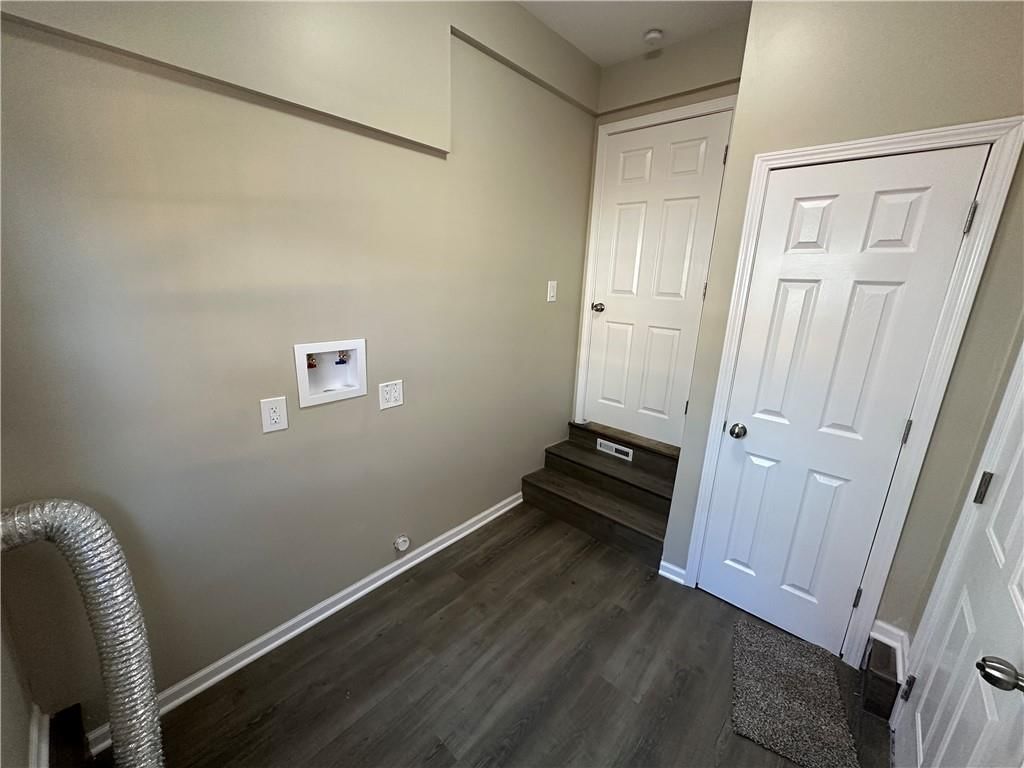 8132 Goodman Street — photo 24
