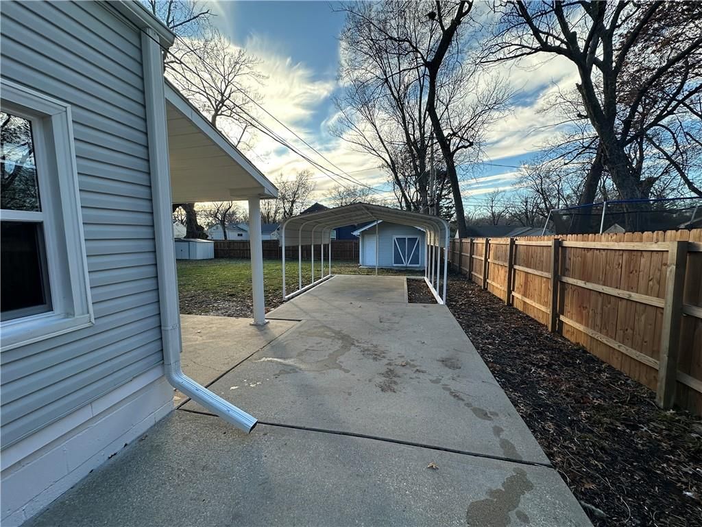8132 Goodman Street — photo 27