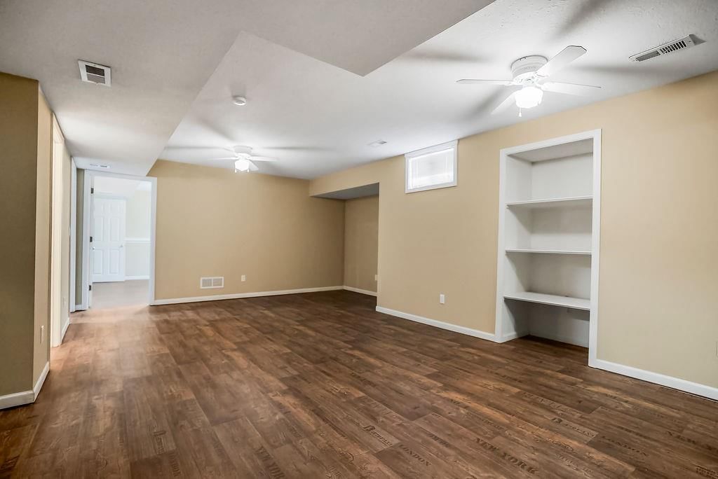 811 Stratford Drive — photo 25