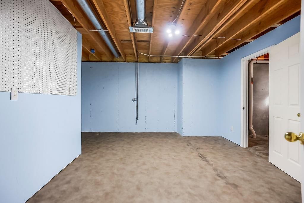 811 Stratford Drive — photo 28