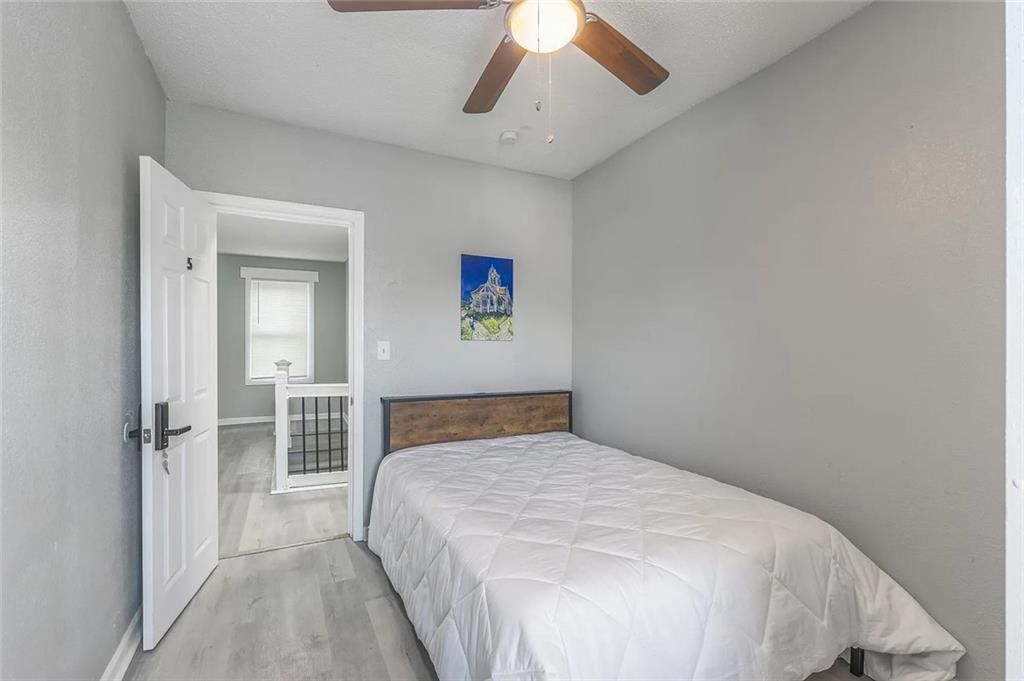 2641 Agnes Avenue — photo 11