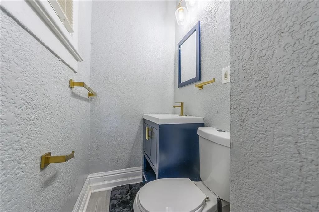 2641 Agnes Avenue — photo 12
