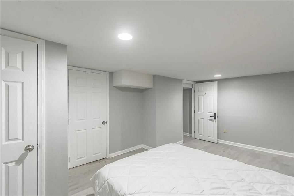 2641 Agnes Avenue — photo 21