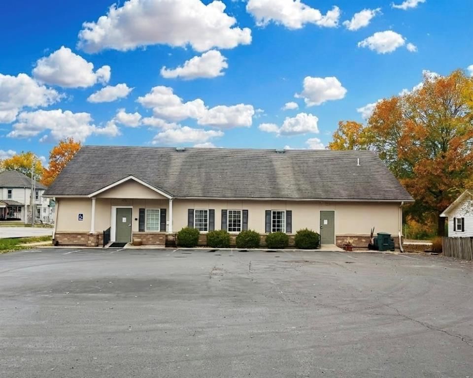 307 S Jefferson Street, Kearney, MO