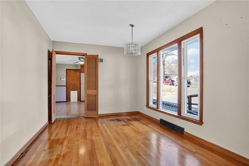 6501 Oak Drive — photo 5