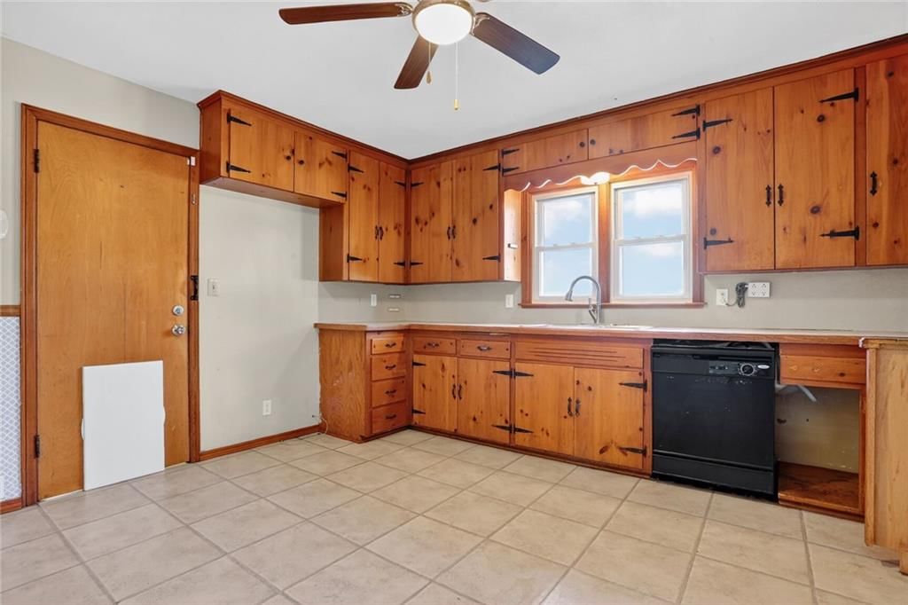 6501 Oak Drive — photo 7