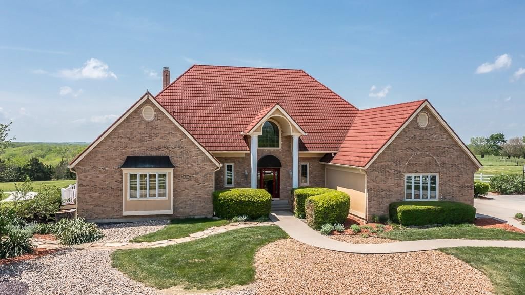 17029 Chieftain Road — photo 4