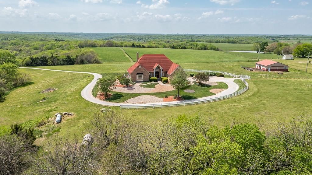 17029 Chieftain Road — photo 9