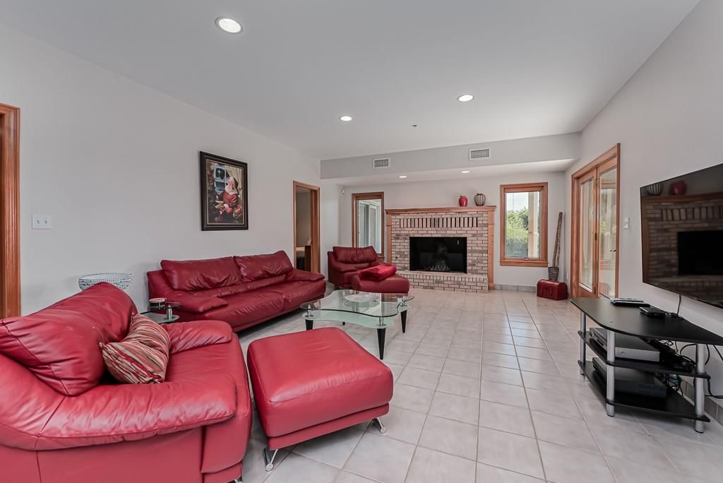 17029 Chieftain Road — photo 38