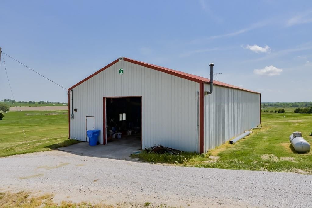 17029 Chieftain Road — photo 57