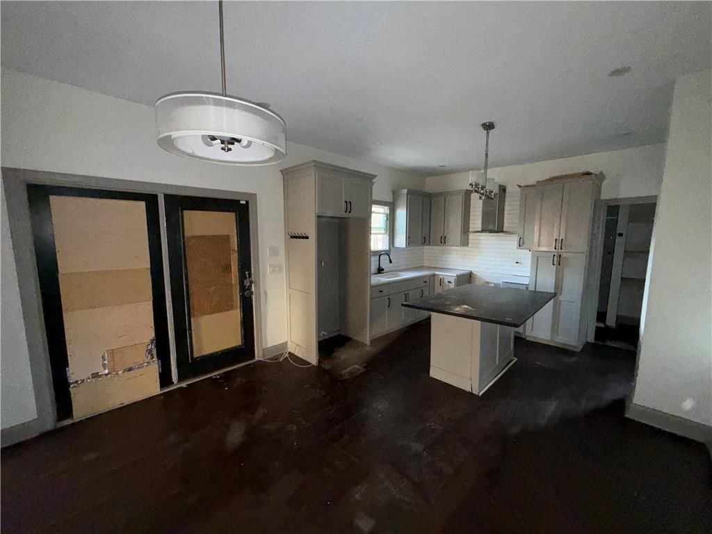 2405 Stewart Avenue — photo 6