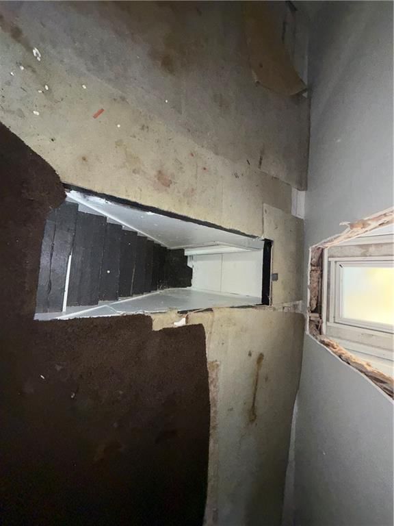 2405 Stewart Avenue — photo 15