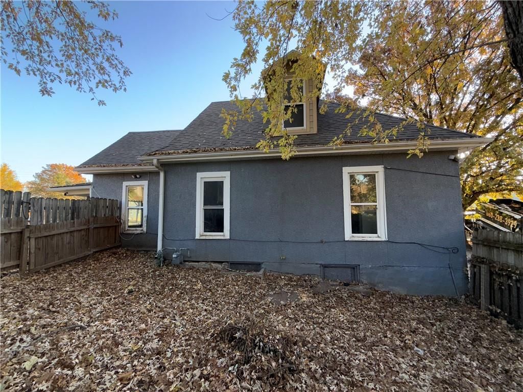 2405 Stewart Avenue — photo 20