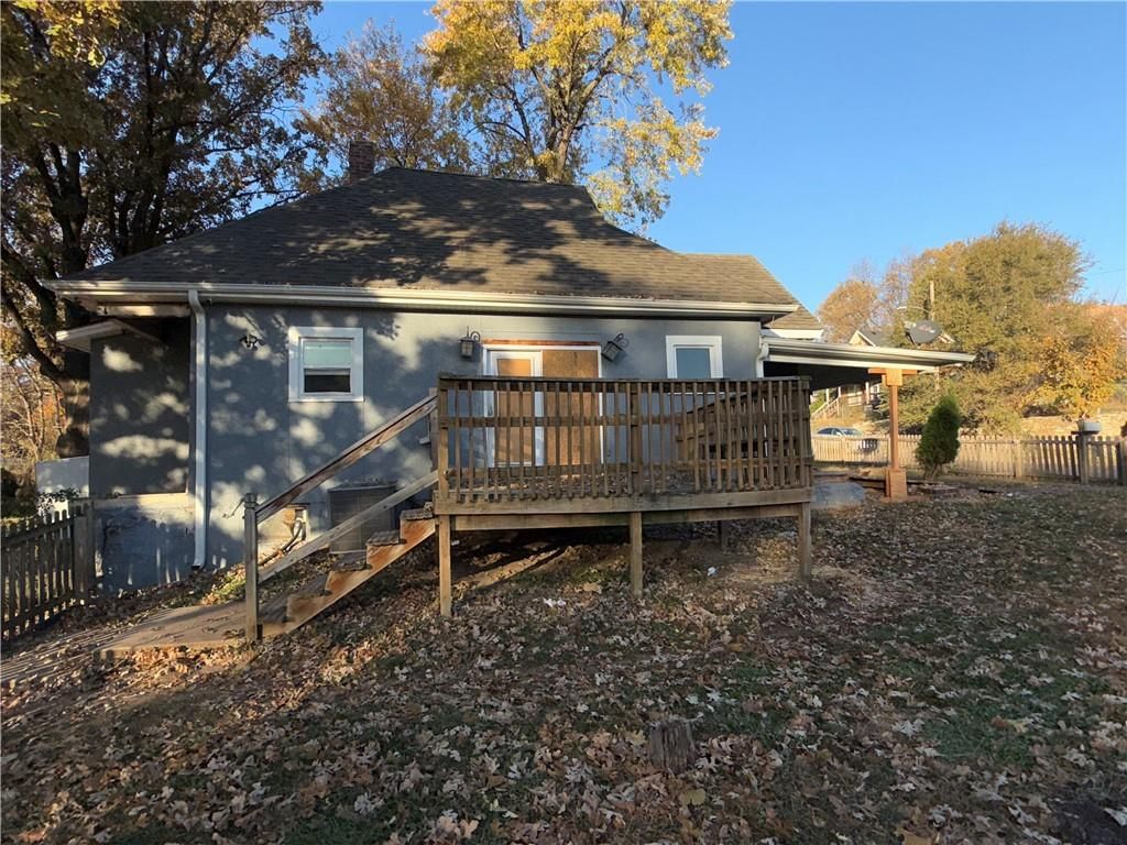 2405 Stewart Avenue — photo 22