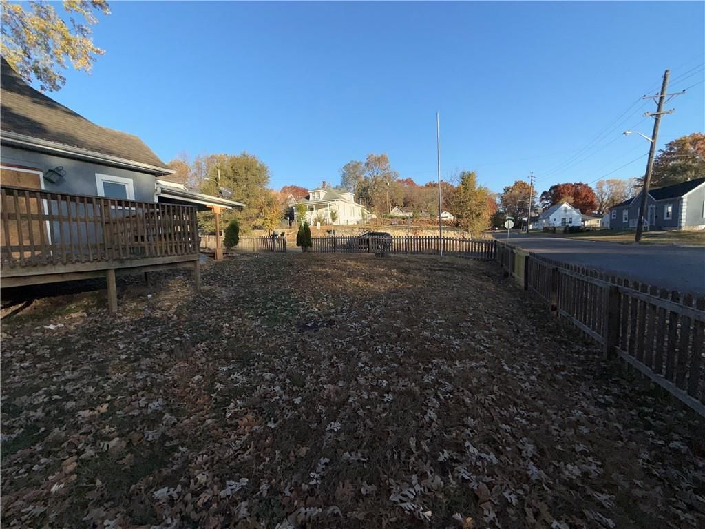 2405 Stewart Avenue — photo 23