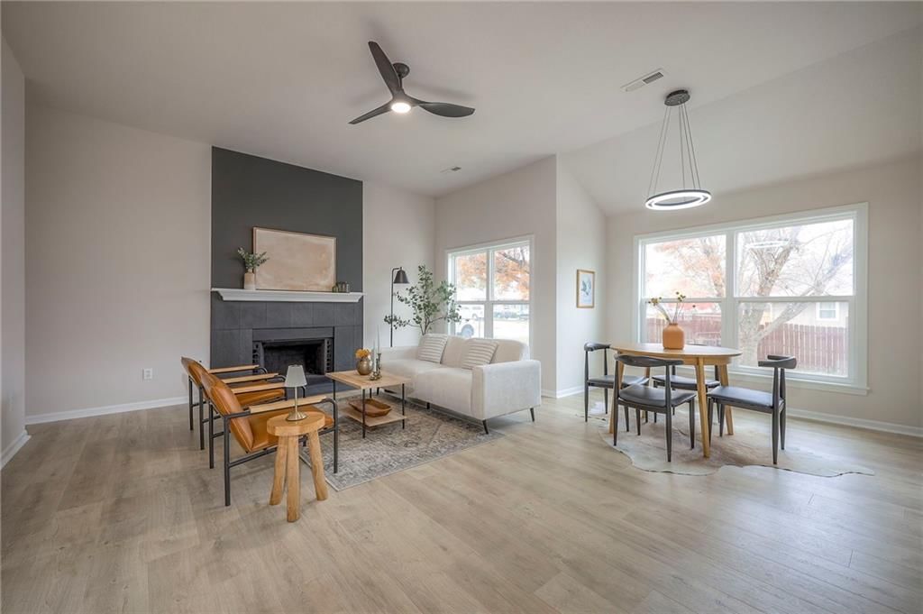 514 N Spruce Street — photo 7