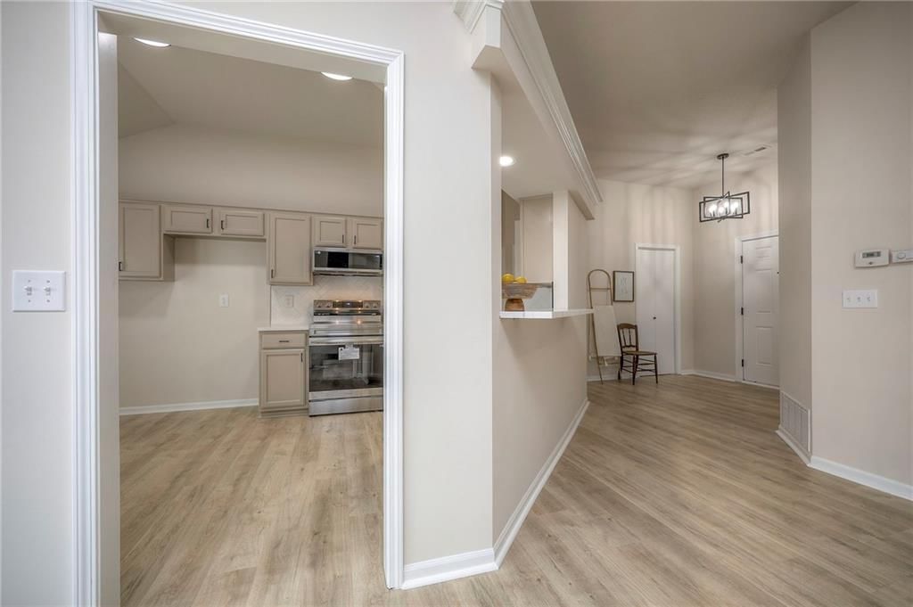 514 N Spruce Street — photo 12
