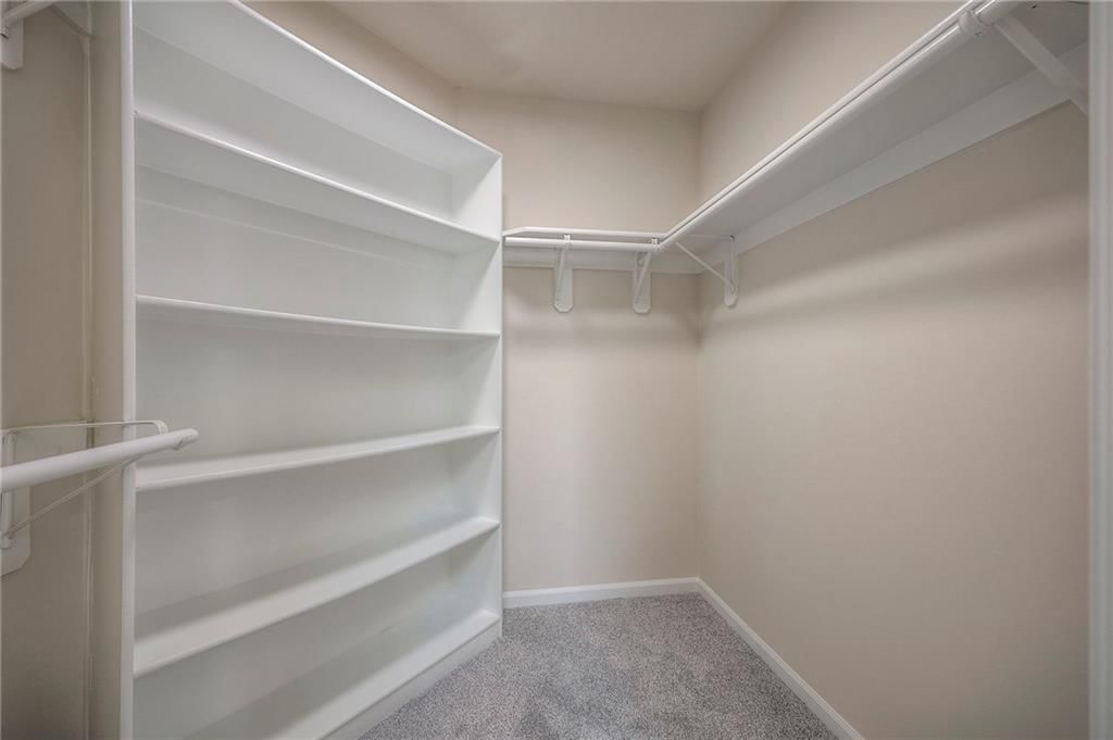 514 N Spruce Street — photo 24