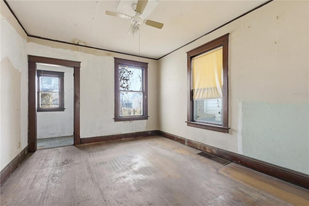 3343 Baltimore Avenue — photo 9