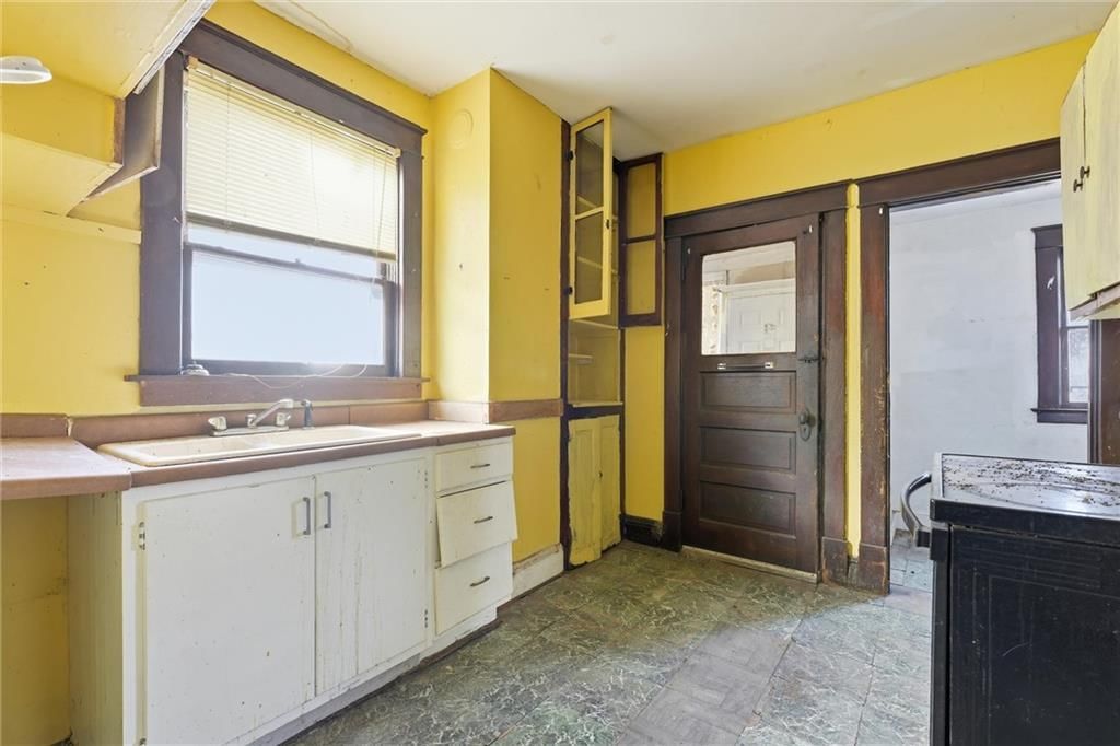 3343 Baltimore Avenue — photo 14