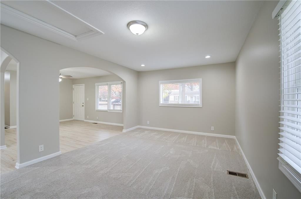 1213 N Indian Lane — photo 9