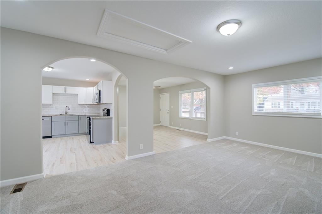 1213 N Indian Lane — photo 10