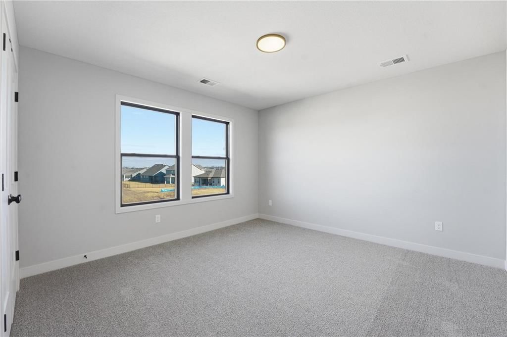 10427 N Mulberry Street — photo 41