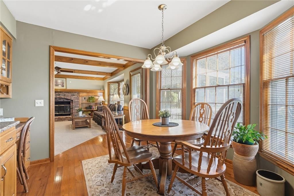 8641 Greenwood Lane — photo 10