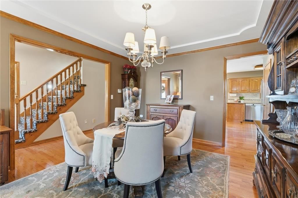 8641 Greenwood Lane — photo 16