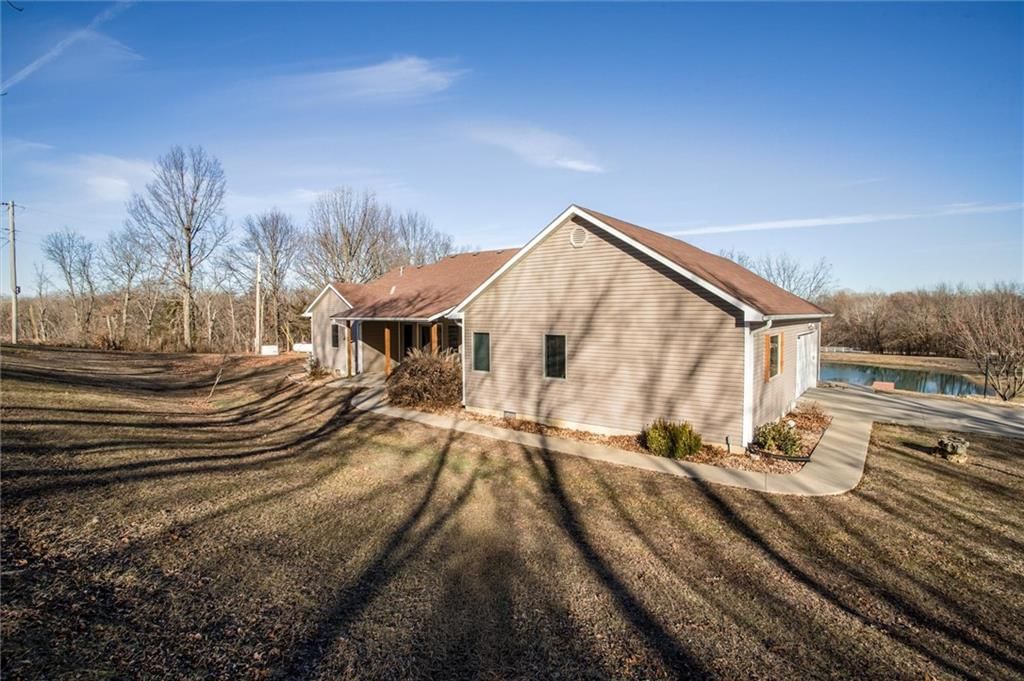 2312 SE Rattle Snake Hill Road — photo 5