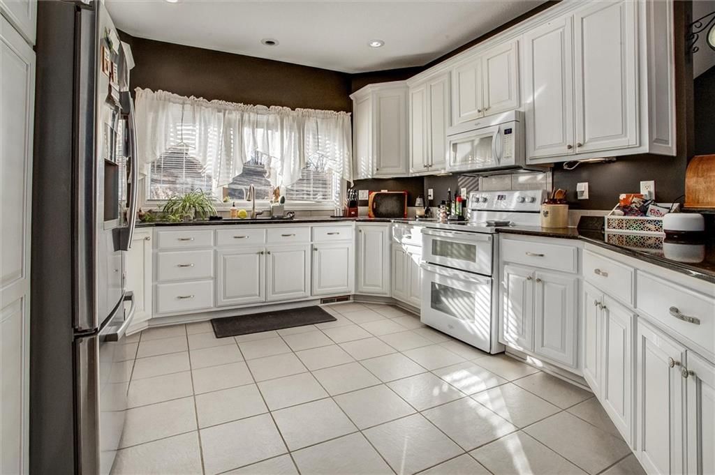 2312 SE Rattle Snake Hill Road — photo 15