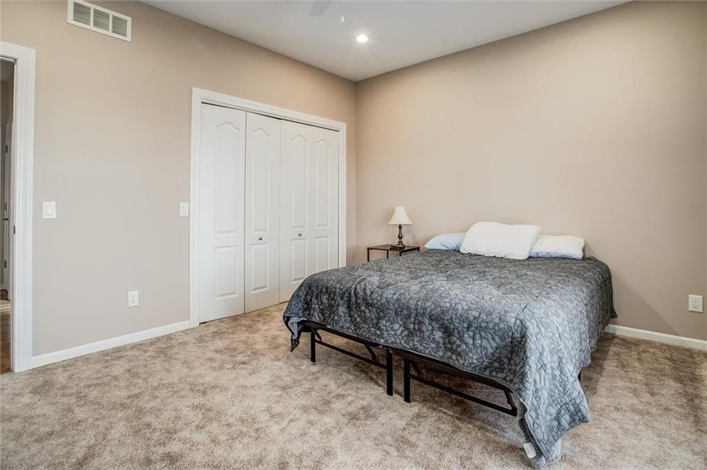 2312 SE Rattle Snake Hill Road — photo 23