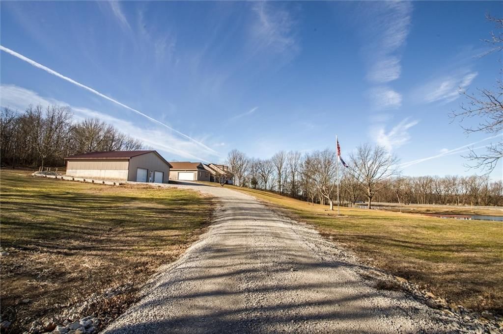2312 SE Rattle Snake Hill Road — photo 31
