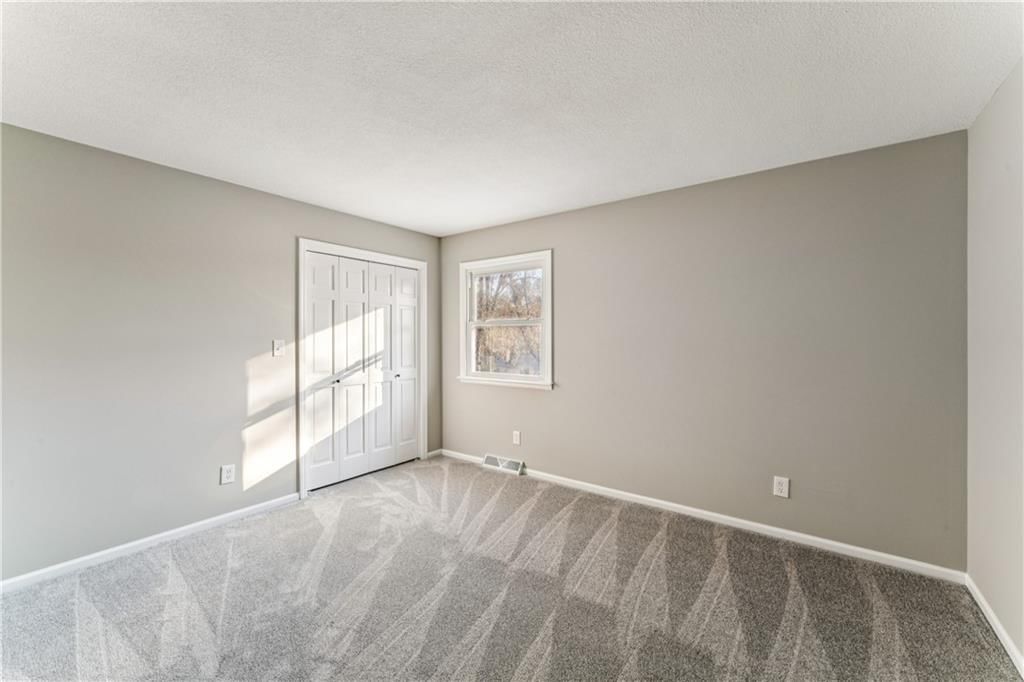 29 Hillcrest Drive — photo 30