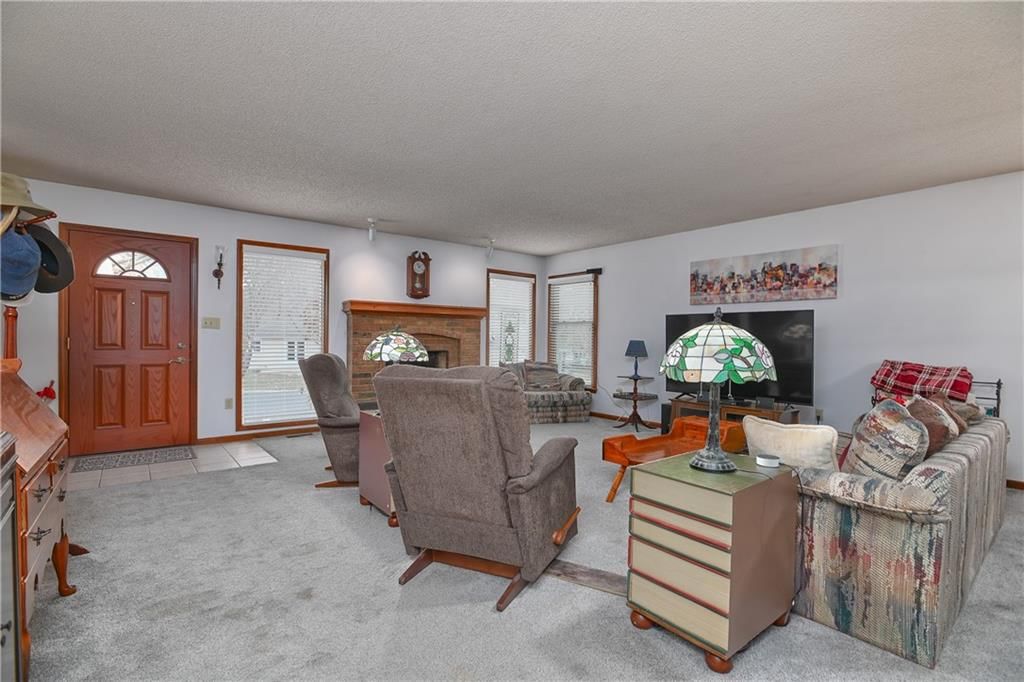 10927 W 97th Circle — photo 2