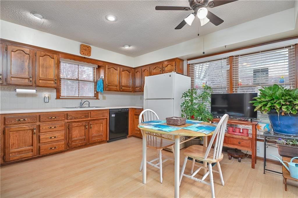 10927 W 97th Circle — photo 9