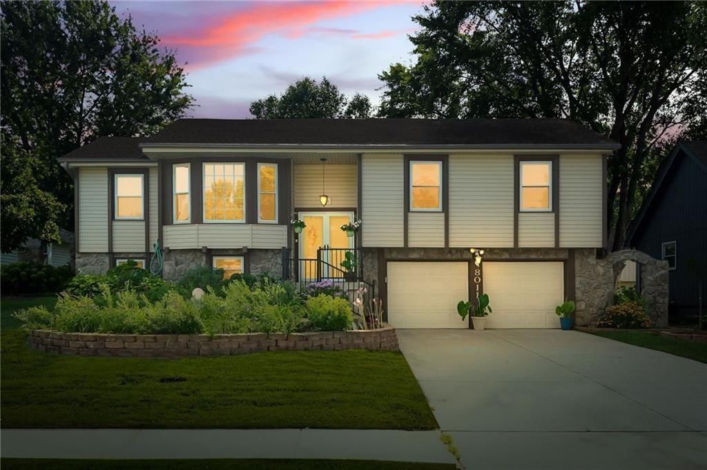 8011 Gillette Street — photo 3