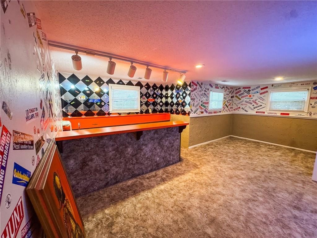 8011 Gillette Street — photo 34
