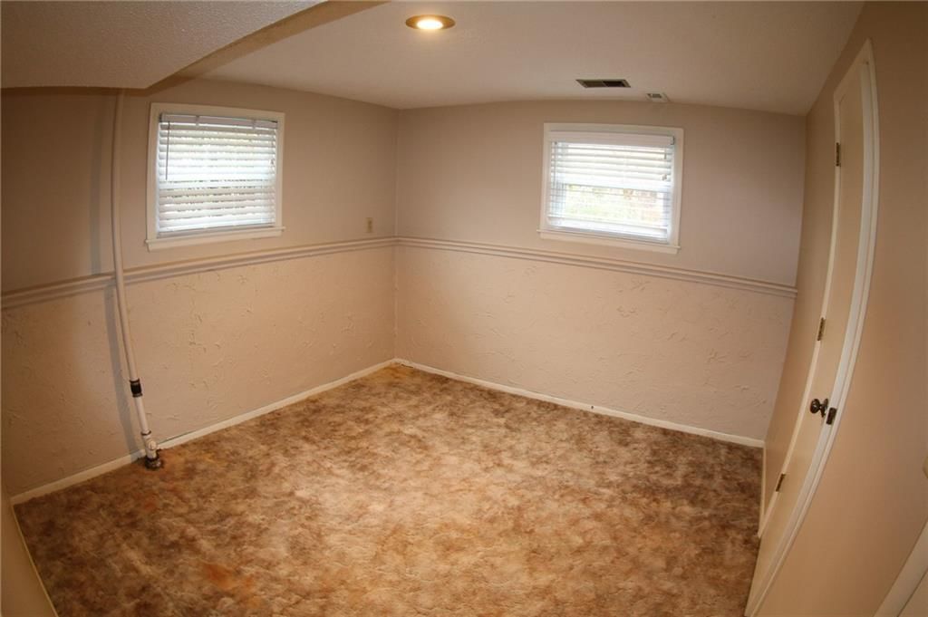 8011 Gillette Street — photo 40