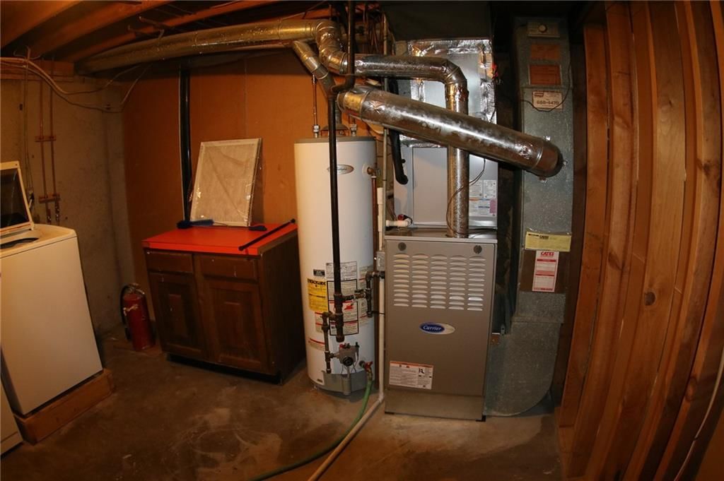 8011 Gillette Street — photo 43