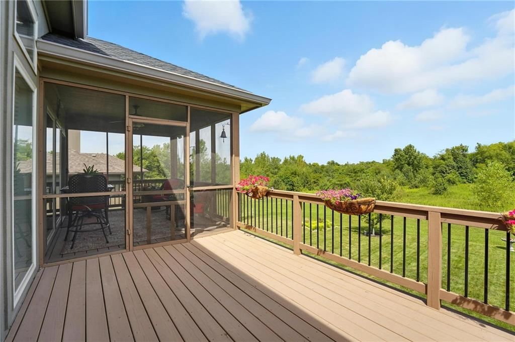 512 Sycamore Road — photo 42