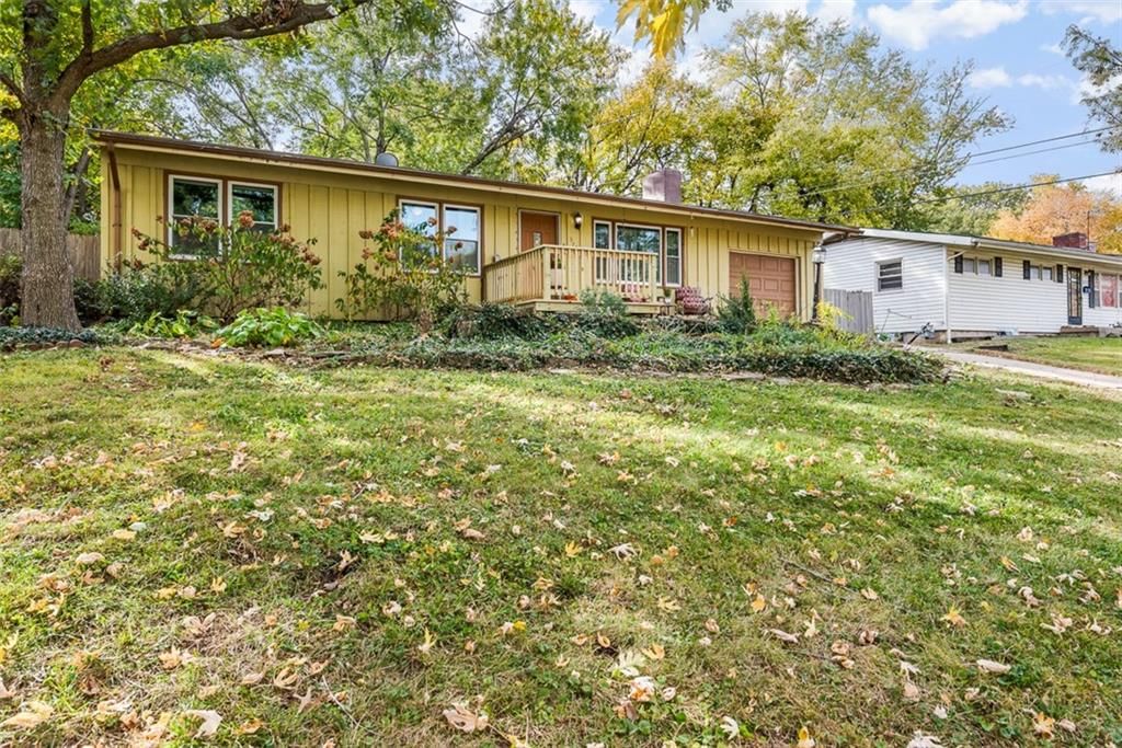 6720 Hadley Lane — photo 2