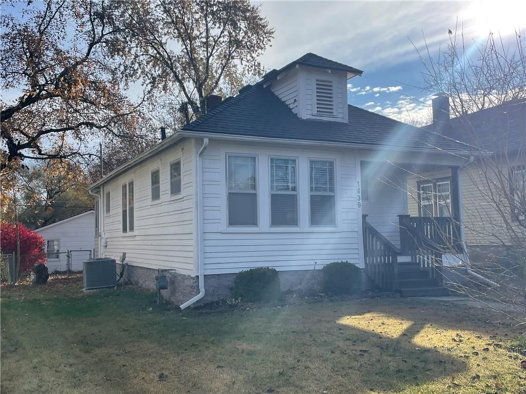 1439 Central Street — photo 3