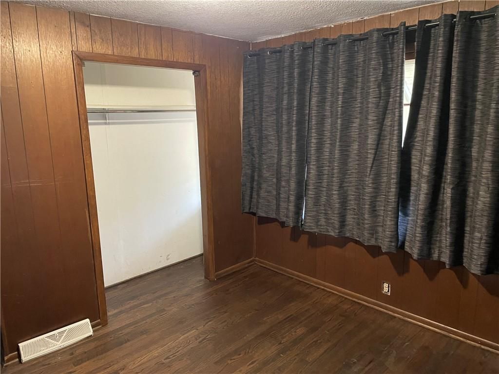 1439 Central Street — photo 17