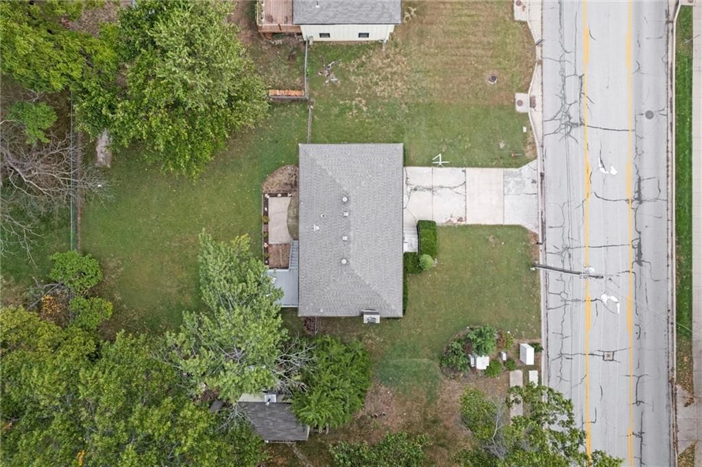 14214 W 63rd Street — photo 34