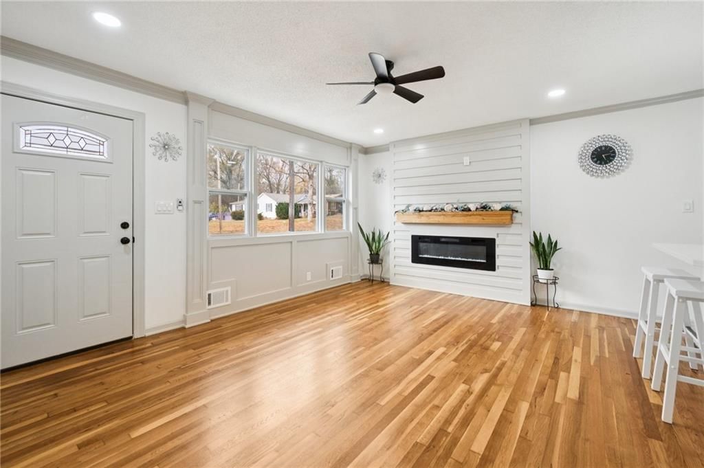 2219 N 45TH Street — photo 3
